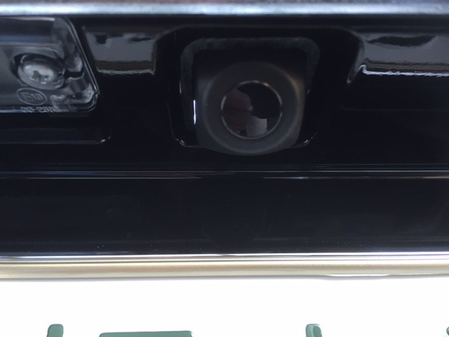 ランドクルーザープラド【トヨタ】にカーナビ・バックカメラを取り付け | DIYでプチカスタム
